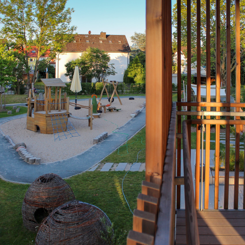 Blick auf einen Spielplatz